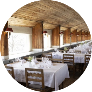 Ravintola-Sarkanlinna_Yksityistilaisuus_Juhlatila_Häät_Helsinki Ravintola-Sarkanlinna_Yksityistilaisuus_Juhlatila_Häät_Helsinki