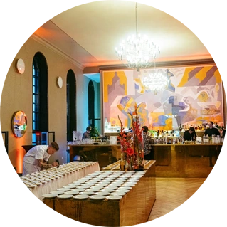 valkoinen-Sali_iso-juhlasali_salonki- parvi_terassi-Helsinki valkoinen-Sali_iso-juhlasali_salonki- parvi_terassi-Helsinki